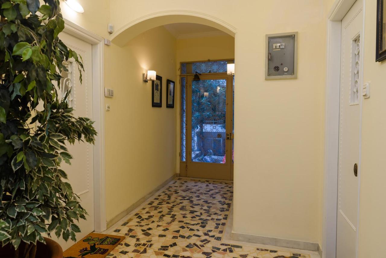 Belucky Apartments - Φio Athènes Extérieur photo