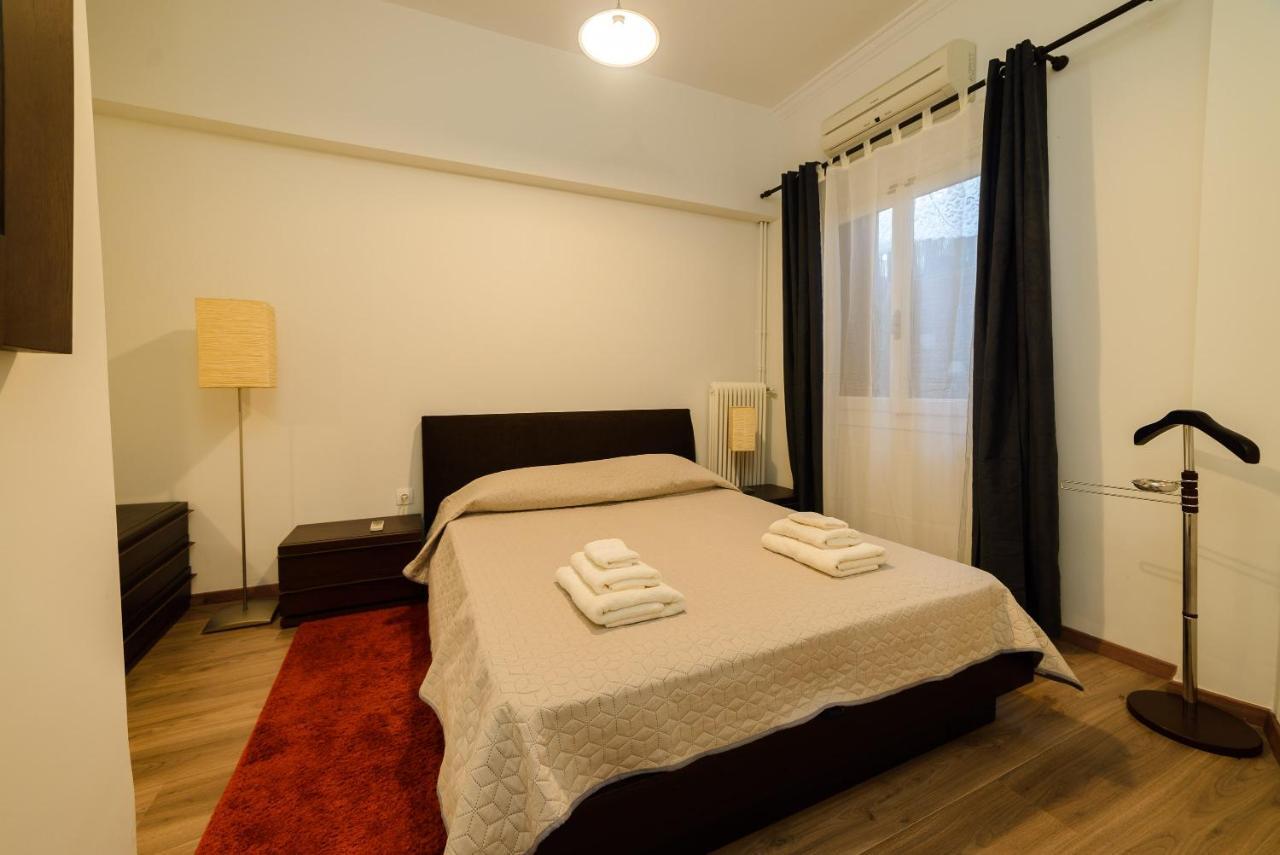 Belucky Apartments - Φio Athènes Extérieur photo